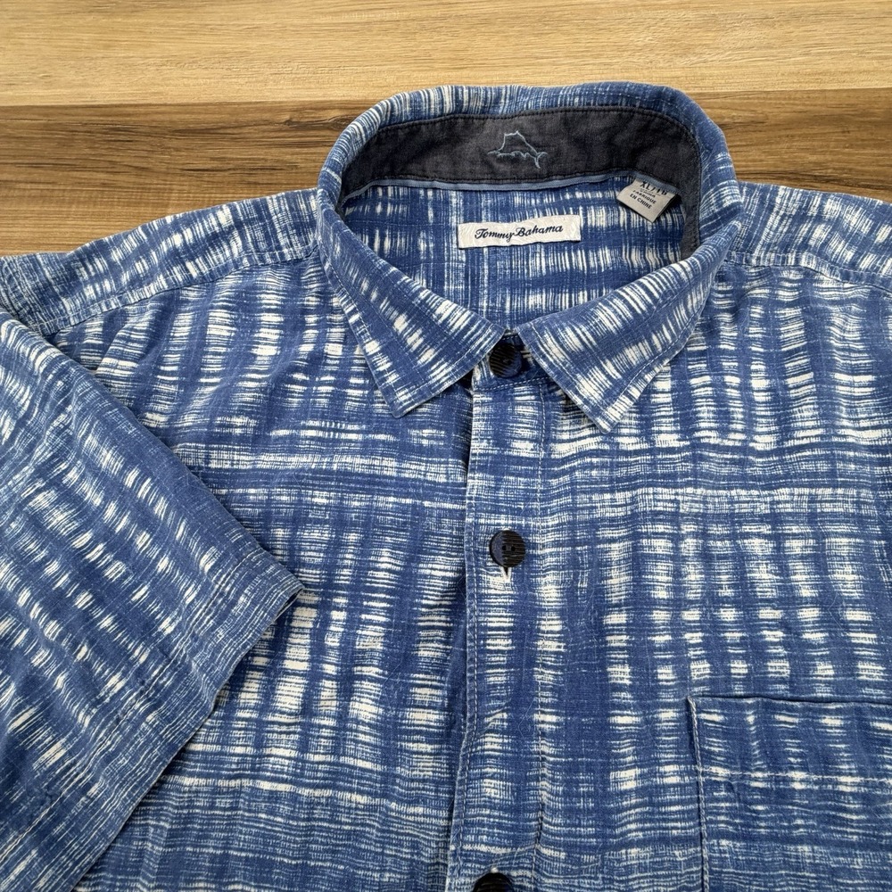 Tommy Bahama 100% Silk Daybreak Batik Short Sleeve Camp Shirt Blue XL